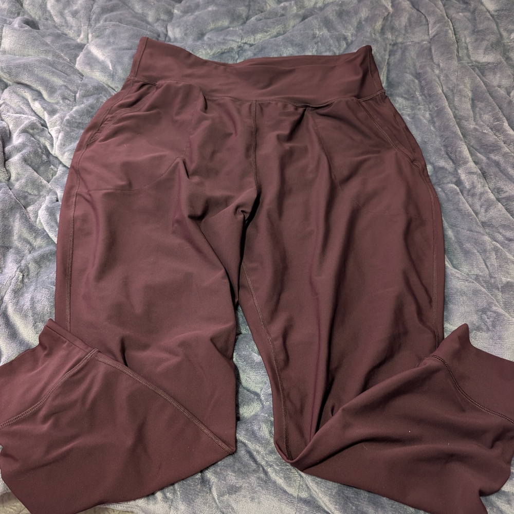 Old Navy Maroon High-Rise Joggers With Pockets